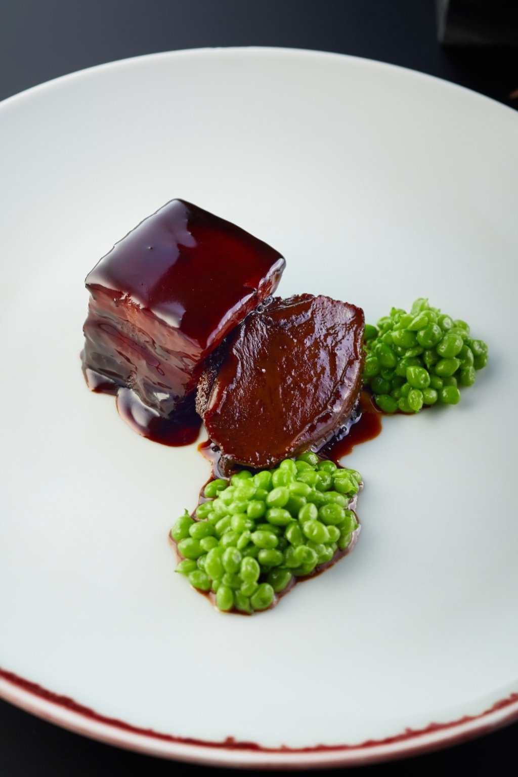 Shanghainese braised pork with abalone in sweet soy sauce at Jin Sha at the Four Seasons Hotel Hangzhou at West Lake. Photo: Four Seasons Hotel Hangzhou at West Lake