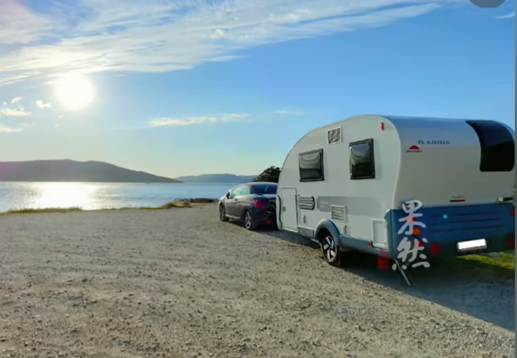 The couple, who live in Austria, drove off for a day trip in Spain, leaving their mobile home parked up. Photo: Douyin