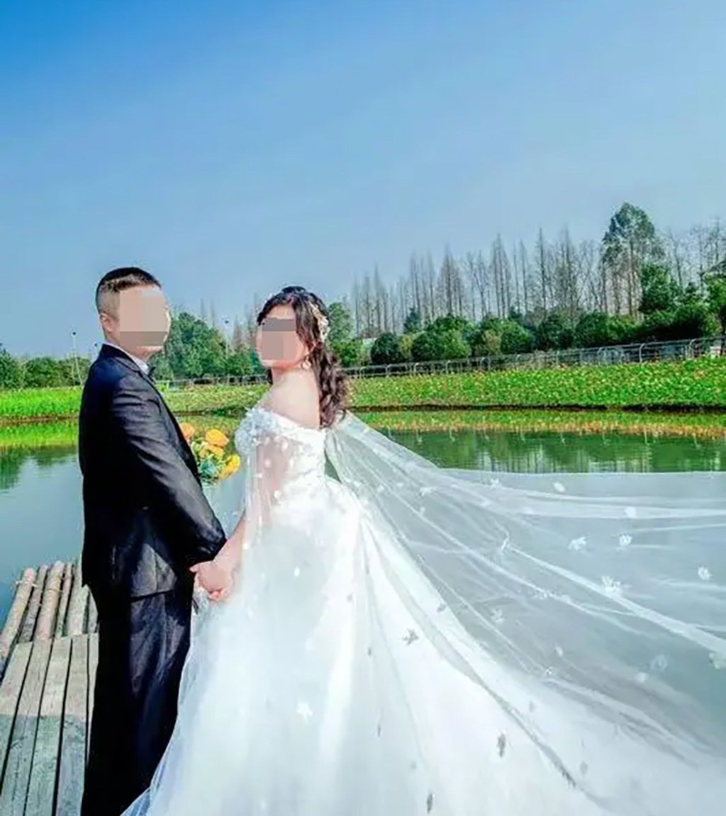 The “happy couple”, who had only met a handful of times, even had pre-wedding photos taken. Photo: QQ.com