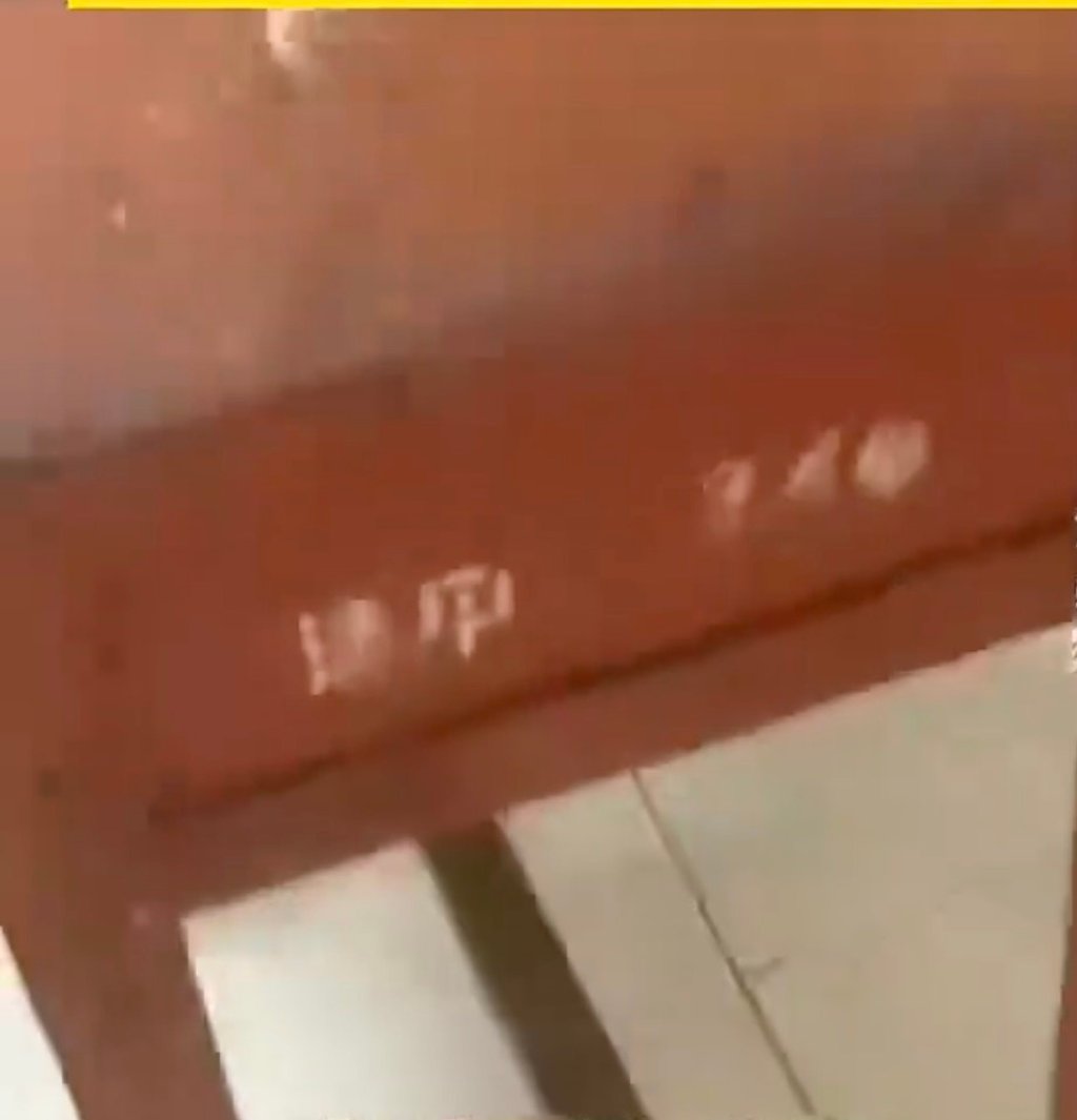 The old desk was marked with Chinese characters, which Shen immediately recognised. Photo: Douyin The old desk was marked with Chinese characters, which Shen immediately recognised. Photo: Douyin