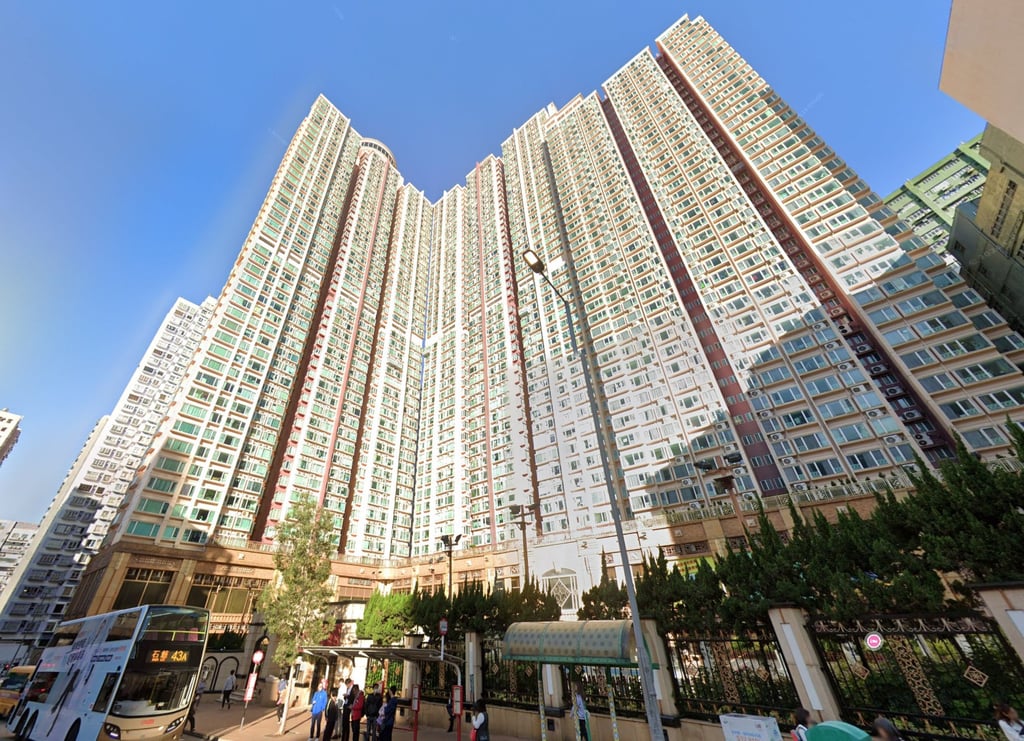 The Apex private housing estate on 33 Wo Yi Hop Road. Photo: Google Maps The Apex private housing estate on 33 Wo Yi Hop Road. Photo: Google Maps