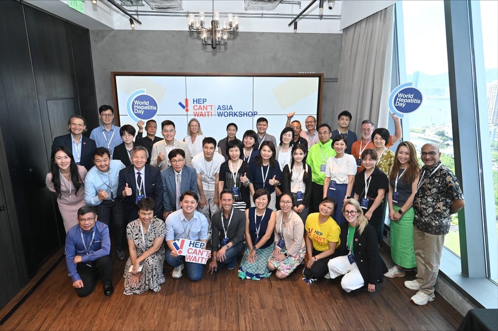 Dee Lee (back row, fourth from left), president-elect of the World Hepatitis Alliance, joins community representatives from across Asia at a workshop where they exchanged insights on regional challenges in hepatitis care.