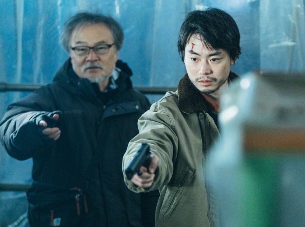 Kurosawa with actor Masaki Suda during the filming of the 2024 action thriller Cloud. Photo: Nikkatsu
