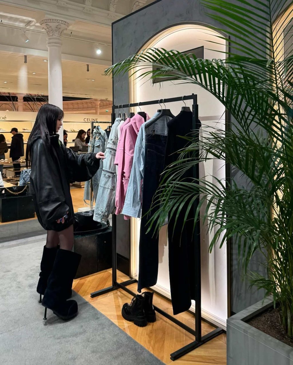 Annie Moon shops at Balenciaga’s Parisian flagship. Photo: @anniesymoon/Instagram