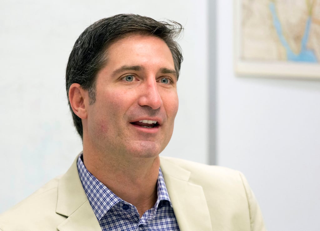 Starbucks chairman and CEO Brian Niccol pictured in June 2015. Photo: AP Starbucks chairman and CEO Brian Niccol pictured in June 2015. Photo: AP