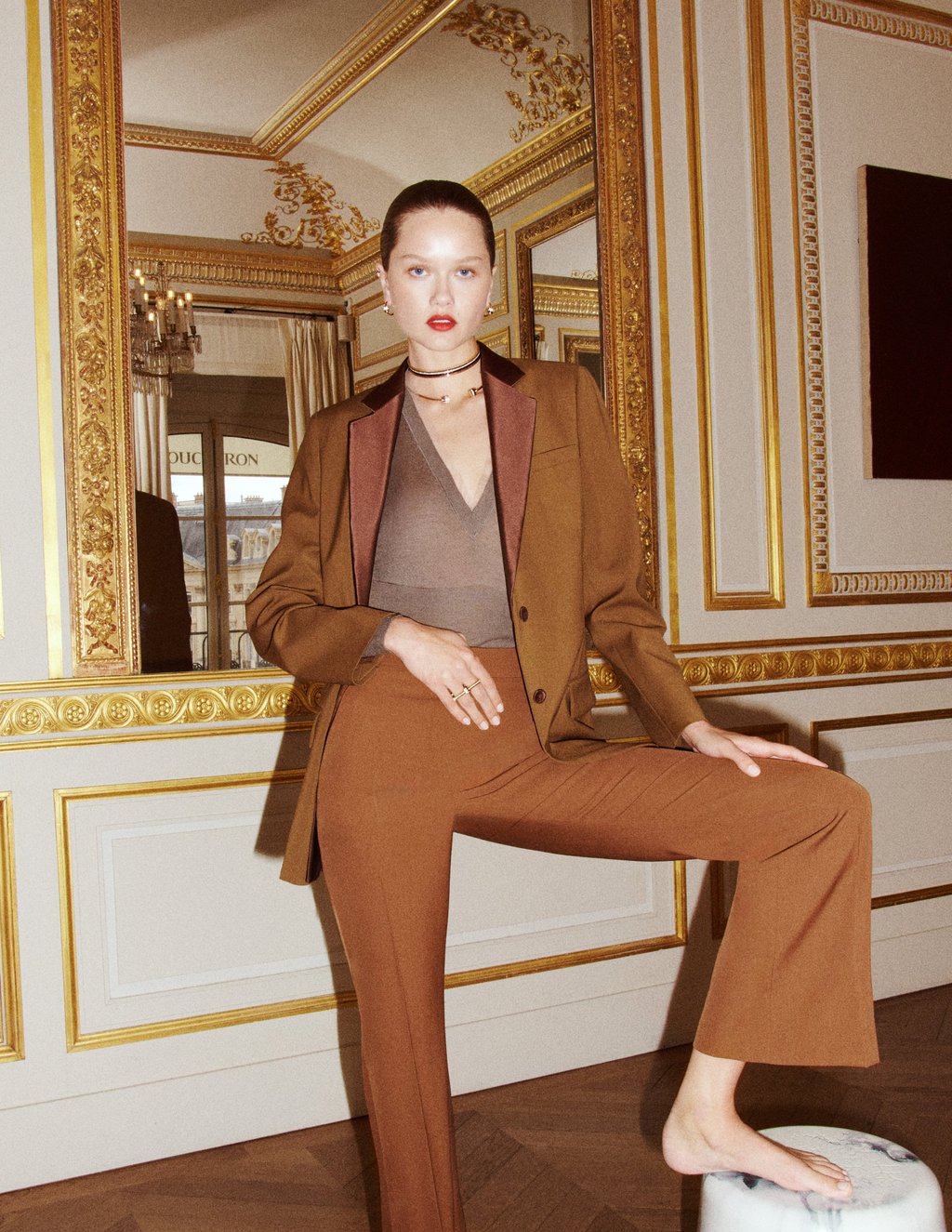 Outfit: Fendi. Jewellery: Boucheron