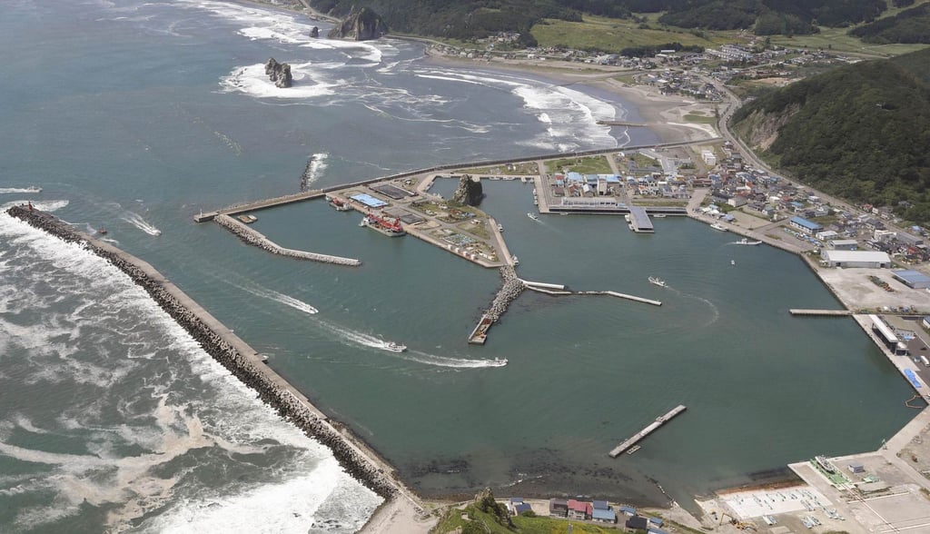 Fishing boats return to a port in Samani in Hokkaido, northern Japan, on Wednesday after taking to sea following the Japan Meteorological Agency’s tsunami warning. Photo: Kyodo Fishing boats return to a port in Samani in Hokkaido, northern Japan, on Wednesday after taking to sea following the Japan Meteorological Agency’s tsunami warning. Photo: Kyodo