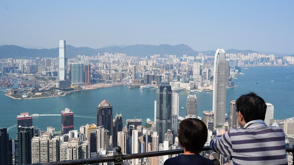 HKEX will reduce the minimum trading spread for about 300 stocks starting Monday. Photo Eugene Lee HKEX will reduce the minimum trading spread for about 300 stocks starting Monday. Photo Eugene Lee