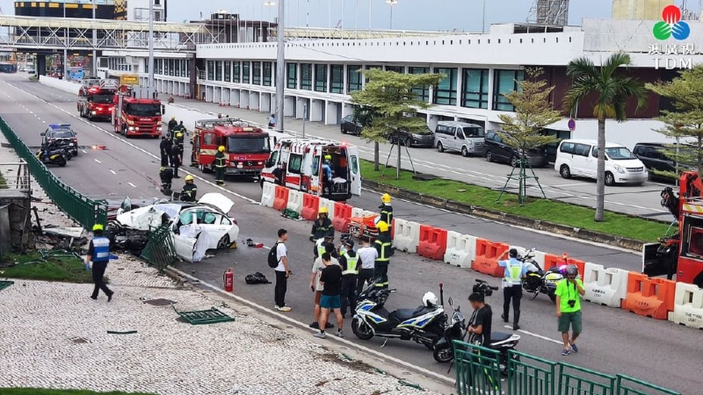 The site of Monday’s crash in Macau. Photo: TDM