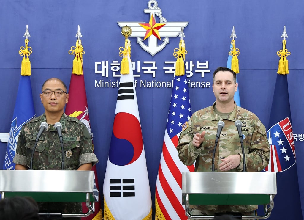 Public Affairs Director of South Korea’s Joint Chiefs of Staff Lee Sung-jun (left) and United States Forces Korea Public Affairs Director Ryan Donald (right) at Thursday’s press briefing on the Ulchi Freedom Shield exercise. Photo: EPA Public Affairs Director of South Korea’s Joint Chiefs of Staff Lee Sung-jun (left) and United States Forces Korea Public Affairs Director Ryan Donald (right) at Thursday’s press briefing on the Ulchi Freedom Shield exercise. Photo: EPA