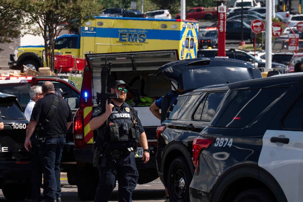 Police at the scene. Photo: Austin American-Statesman via AP Police at the scene. Photo: Austin American-Statesman via AP