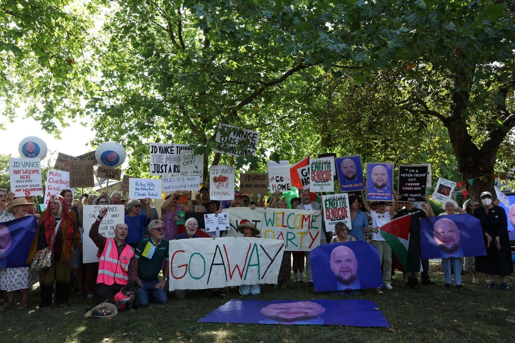 Attendees at a protest against J.D. Vance in Charlbury, west of London, on August 12. Photo: AFP