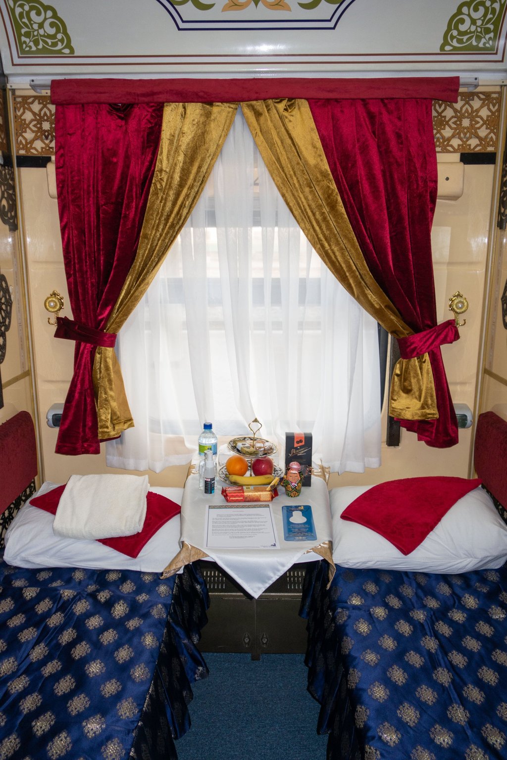 A room aboard the Orient Silk Road Express. Photo: Andreas Drouve/dpa