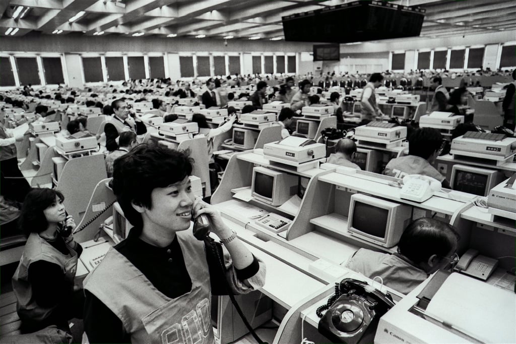 The opening of the Hong Kong Stock Exchange in 1986 – another milestone in Hong Kong’s economic development. Photo: SCMP Archives