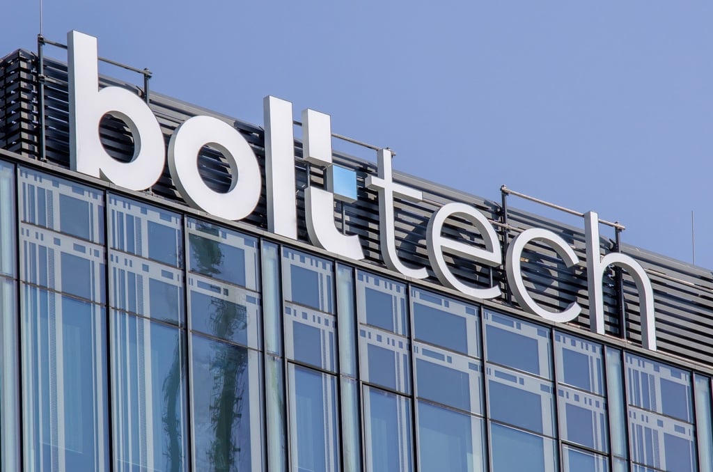 MoneyHero’s partnership with Singaporean insurtech platform Bolttech allows the company to offer its customers real-time pricing for car insurance. Photo: Shutterstock