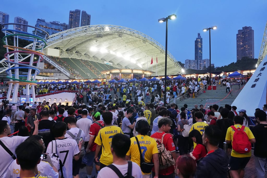 The yellow shirts of Al-Nassr dominate at Hong Kong Stadium on Tuesday. Photo: Elson Li The yellow shirts of Al-Nassr dominate at Hong Kong Stadium on Tuesday. Photo: Elson Li