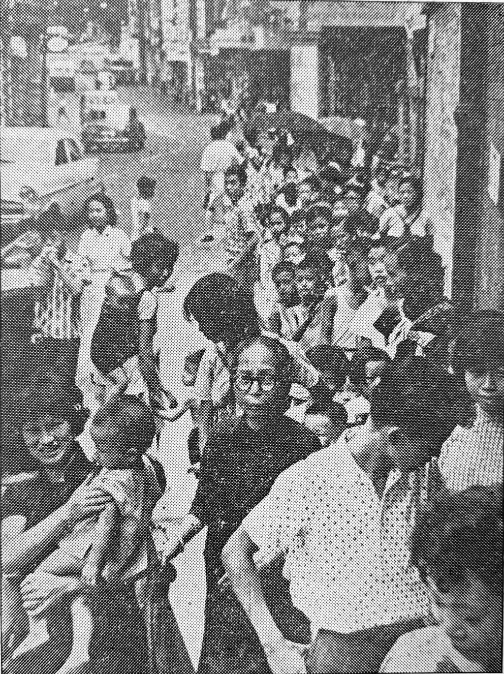 Residents take advantage of the facilities provided by the government to have themselves inoculated against cholera, in 1961. Photo: SCMP Archives Residents take advantage of the facilities provided by the government to have themselves inoculated against cholera, in 1961. Photo: SCMP Archives