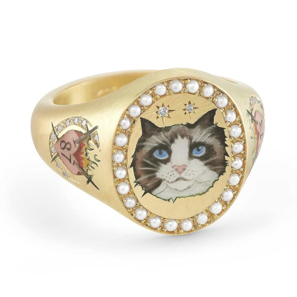 This custom cat ring was a gift from Gigi Hadid to Taylor Swift. Photo: @cecejewelleryofficial/Instagram