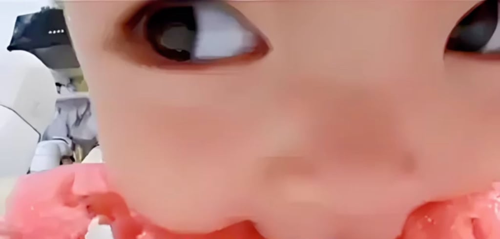 Many viewers refer to it as a mosquito’s-eye view, as the child’s eyes fill the screen. Photo: Douyin