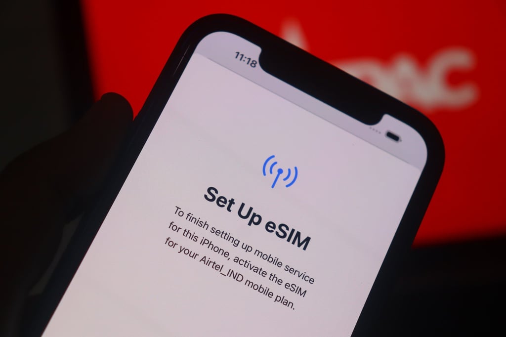 The screen for setting up eSim on iPhones. Photo: Shutterstock Images The screen for setting up eSim on iPhones. Photo: Shutterstock Images