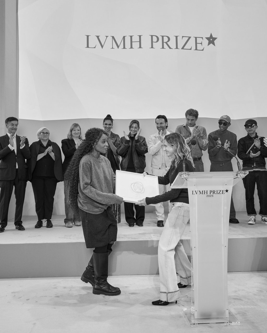 Torishéju Dumi (left) receiving the Savoir-Faire Prize. Photo: Handout Torishéju Dumi (left) receiving the Savoir-Faire Prize. Photo: Handout