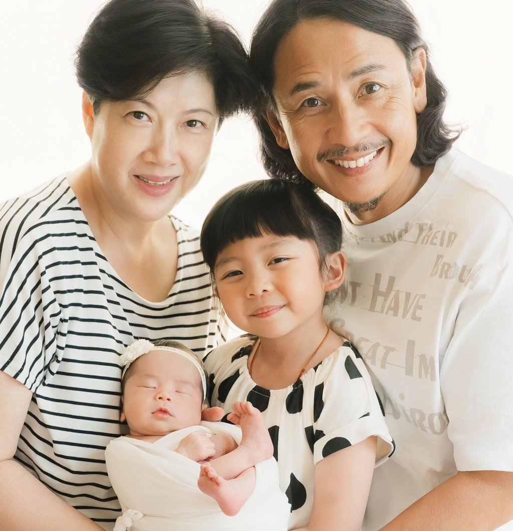 Hong Kong woman, 58, gives birth to girl as congratulations flood social  media | South China Morning Post