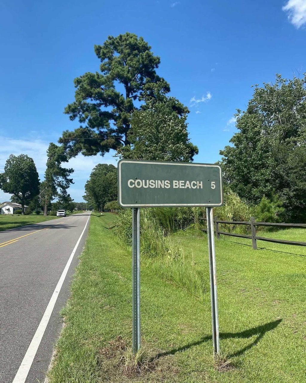 The fictional beach town of Cousins. Photo: @thesummeriturnedpretty/Instagram