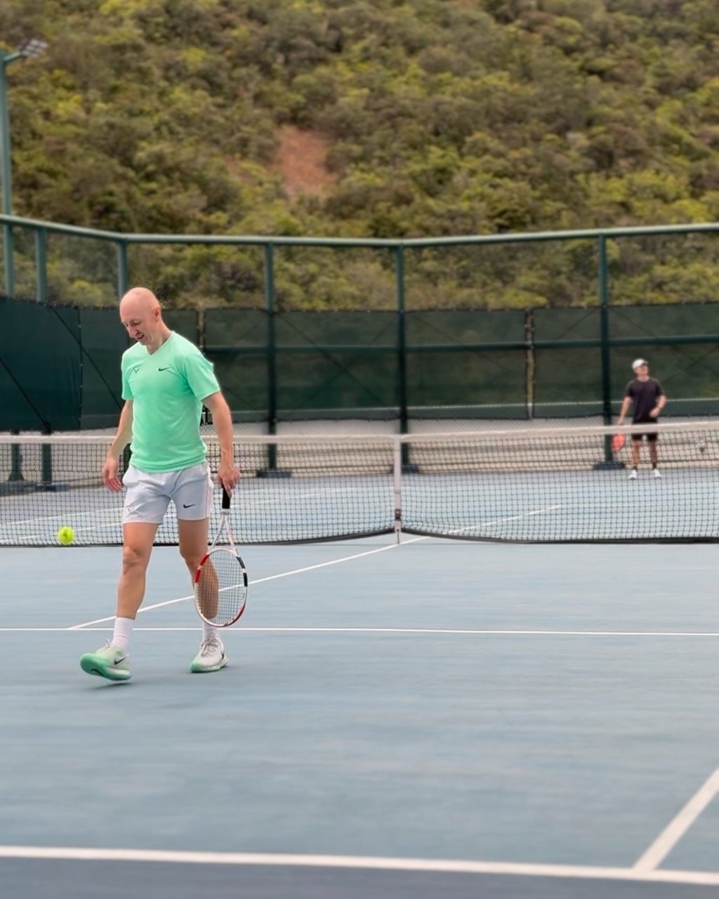 It was after suffering a sharp pain in his leg while playing tennis that Bray (left) discovered he had chondrosarcoma, a rare form of bone cancer. Photo: Instagram.com/douglasbray