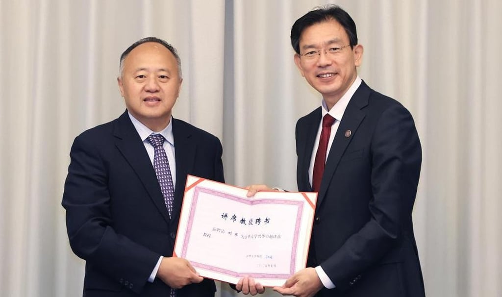 Liu Jun (left) says his decision to return to China after decades of academia in the US was deeply personal and had nothing to do with rising geopolitical tensions. Photo: Handout Liu Jun (left) says his decision to return to China after decades of academia in the US was deeply personal and had nothing to do with rising geopolitical tensions. Photo: Handout