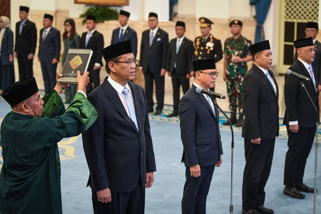 Indonesia’s newly appointed Haj and Umrah Minister Mochamad Irfan Yusuf (right) attends a swearing-in ceremony alongside other ministers on Monday. Photo: AFP Indonesia’s newly appointed Haj and Umrah Minister Mochamad Irfan Yusuf (right) attends a swearing-in ceremony alongside other ministers on Monday. Photo: AFP
