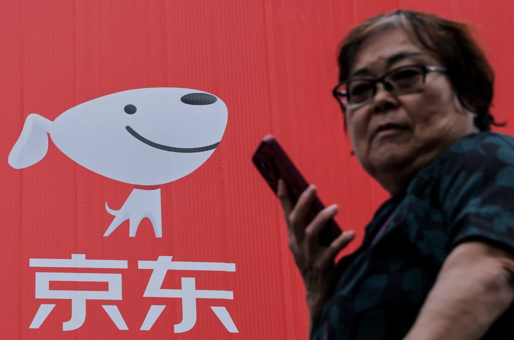 A billboard featuring JD.com’s logo in Beijing. Photo; Reuters
