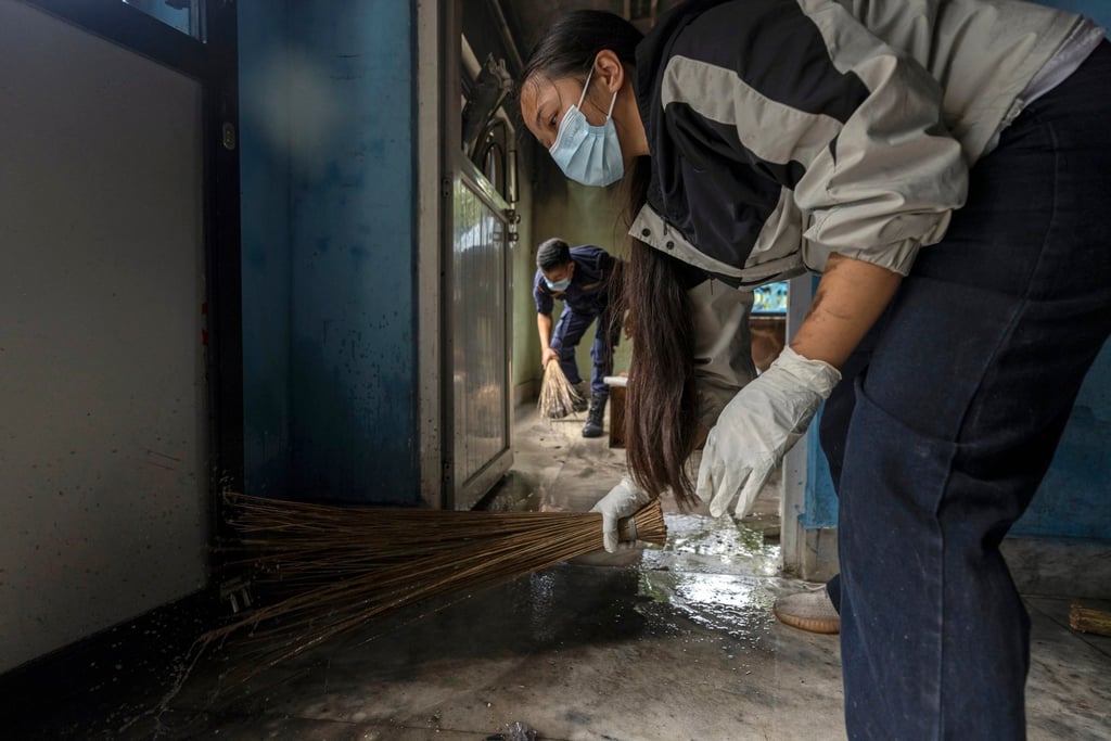 Nepalese Gen Z volunteers clean up a police station in Kathmandu on Saturday. Photo: EPA Nepalese Gen Z volunteers clean up a police station in Kathmandu on Saturday. Photo: EPA