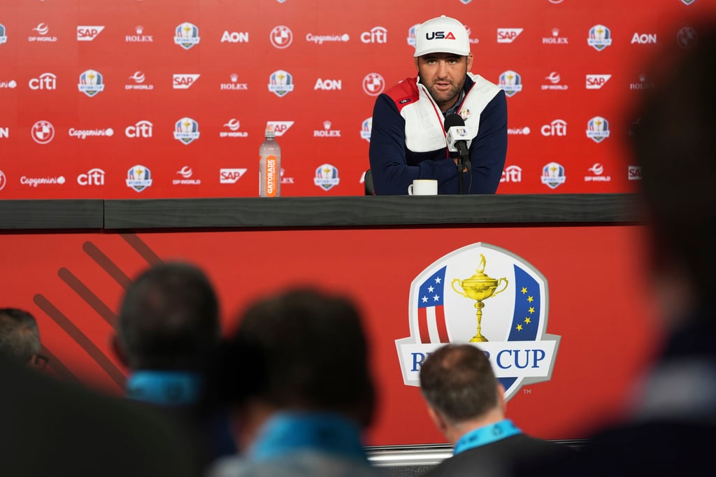 World No 1 Scottie Scheffler said the president was a skilled confidence booster. Photo: AP World No 1 Scottie Scheffler said the president was a skilled confidence booster. Photo: AP