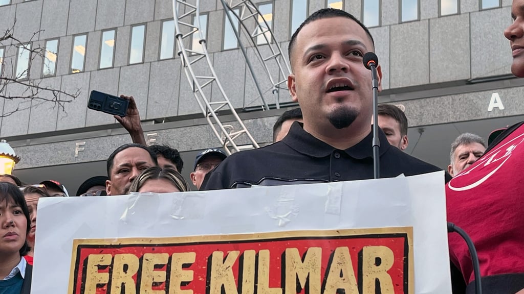 Kilmar Abrego Garcia speaks outside a Baltimore ICE field office. Photo: TNS