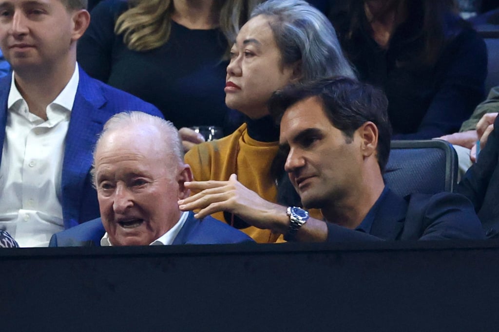 Swiss legend Roger Federer (right) watching the Laver Cup with Australian legend Rod Laver. Photo: EPA Swiss legend Roger Federer (right) watching the Laver Cup with Australian legend Rod Laver. Photo: EPA