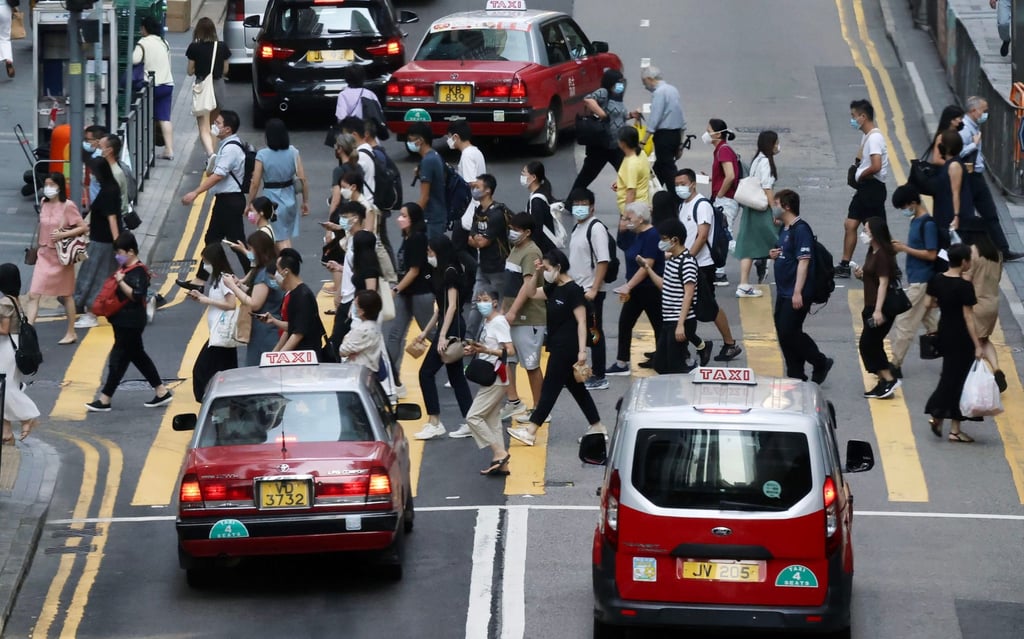 Hong Kong’s 379 MPF investment funds earned a 15.8 per cent return on average during the first nine months. Photo: Jonathan Wong