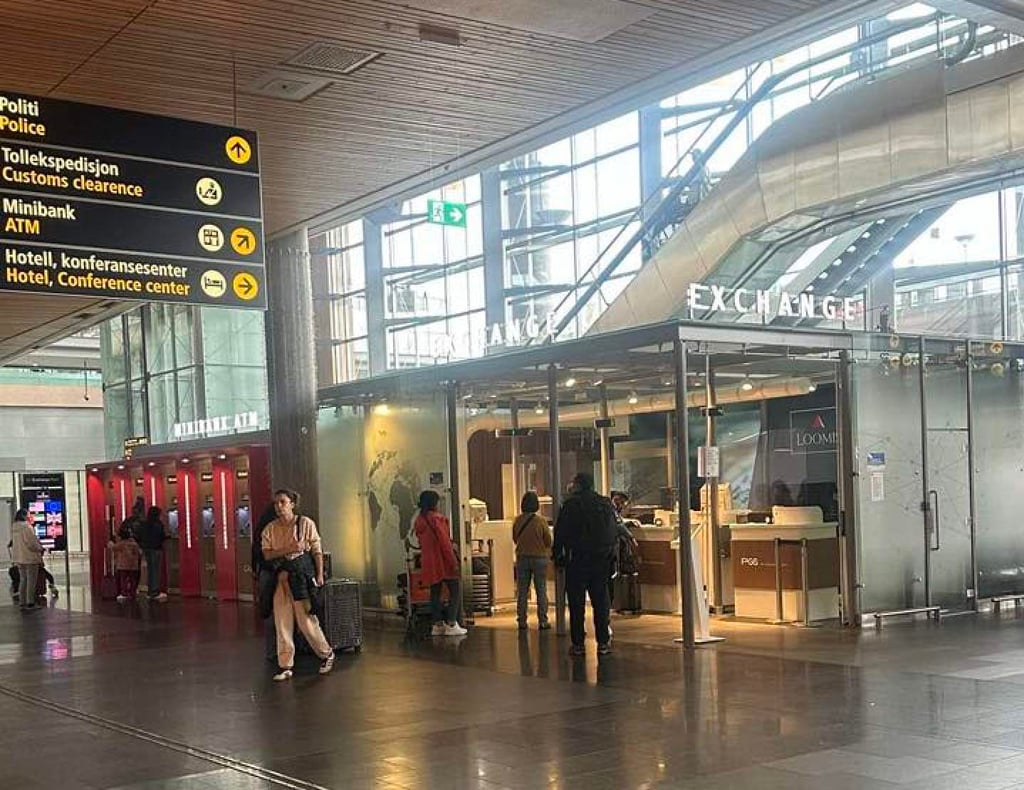 The foreign exchange counter at Oslo Gardermoen Airport that allegedly turned away Filipinos. Photo: Facebook/Gretchen Ho The foreign exchange counter at Oslo Gardermoen Airport that allegedly turned away Filipinos. Photo: Facebook/Gretchen Ho
