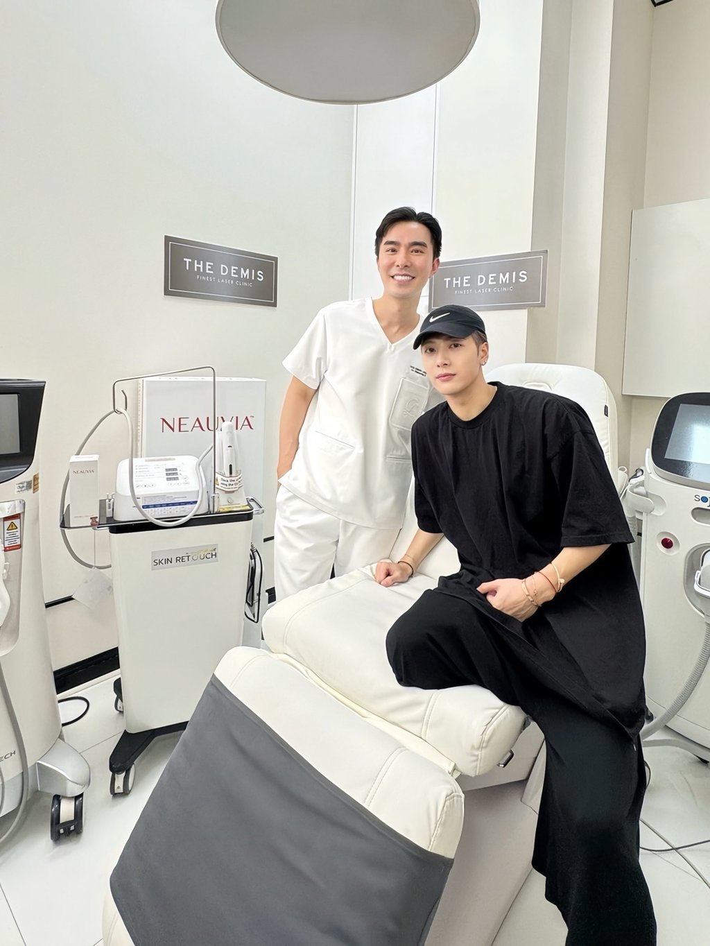 Dr Dissapong Panithaporn, also known as Dr Joe, at his clinic in Bangkok, The Demis Clinic, with Chinese singer Jackson Wang. Photo: Handout Dr Dissapong Panithaporn, also known as Dr Joe, at his clinic in Bangkok, The Demis Clinic, with Chinese singer Jackson Wang. Photo: Handout