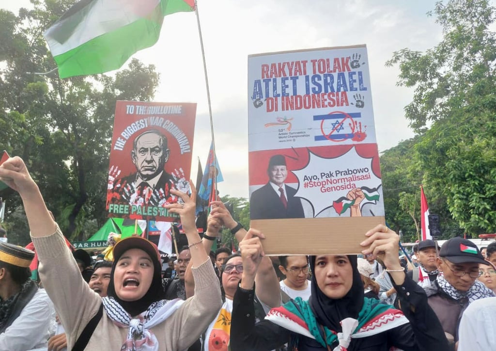 Pro-Palestine protesters march in Jakarta. Photo: Kyodo
