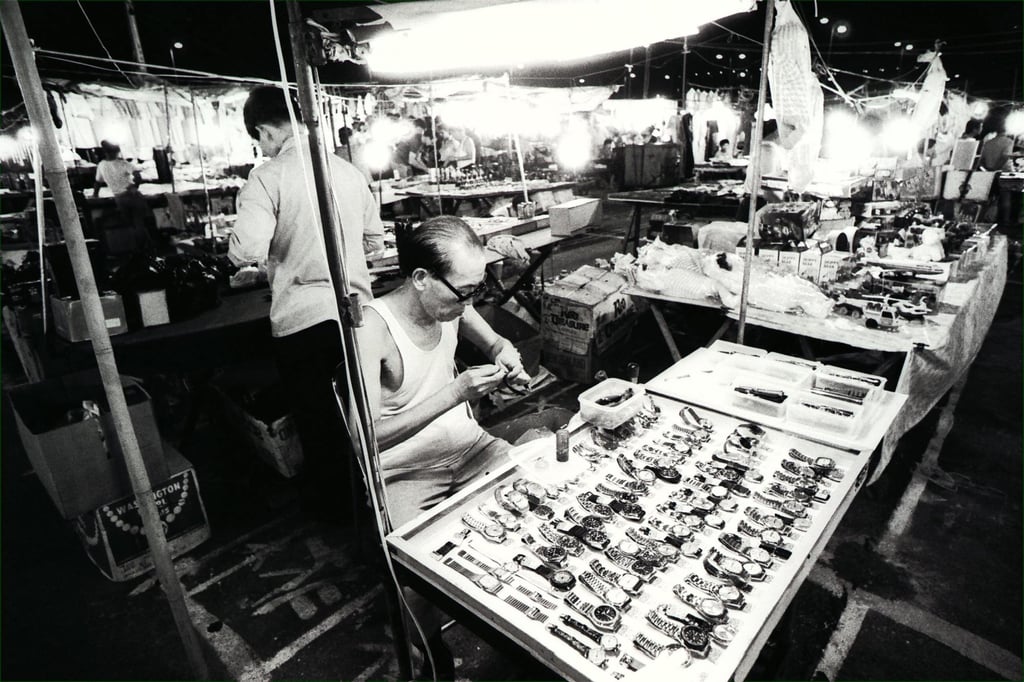 A stall sells cheap watches in 1986. Photo: SCMP Archives