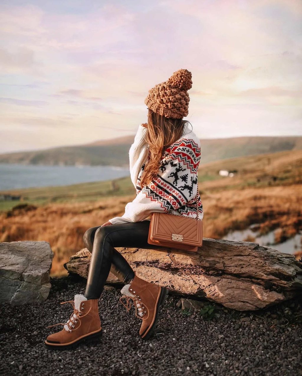 Caitlin Covington is the face of “Christian girl autumn”. Photo: @cmcoving/Instagram