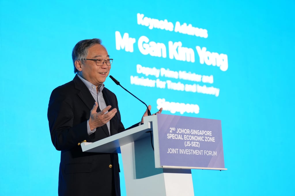 新加坡副总理颜金勇周二在联合投资论坛上发表讲话。照片：新加坡企业发展局