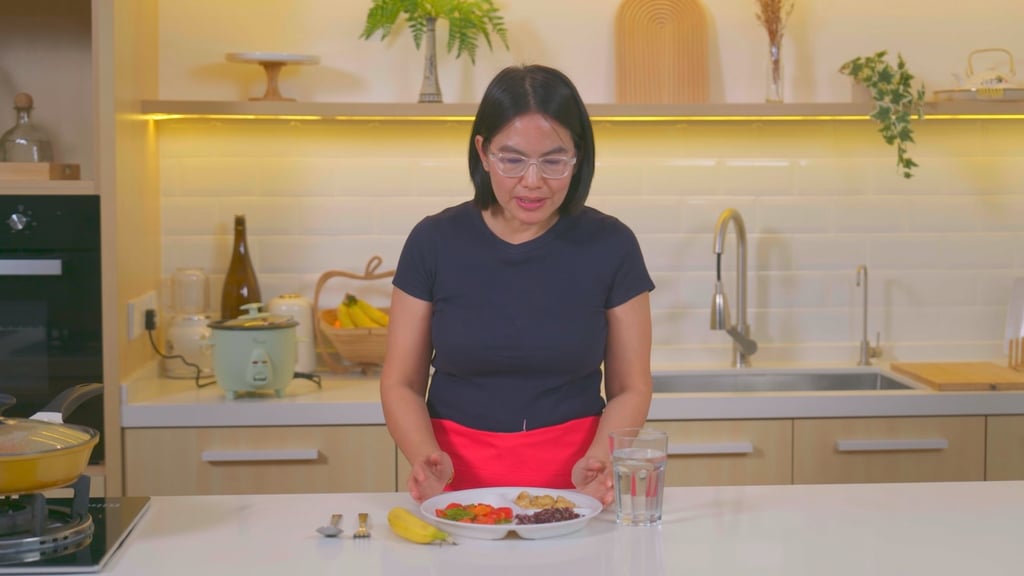 Dr Roseline Yap, a nutritionist in Malaysia, shares practical cooking tips for turning everyday dishes into healthier meals, which include portion control and using palm oil. Dr Roseline Yap, a nutritionist in Malaysia, shares practical cooking tips for turning everyday dishes into healthier meals, which include portion control and using palm oil.