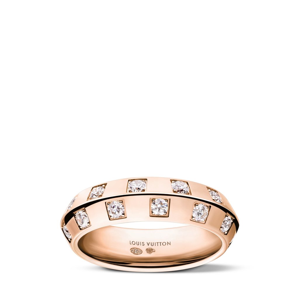 Le Damier de Louis Vuitton ring in pink gold and diamonds. Photo: Handout