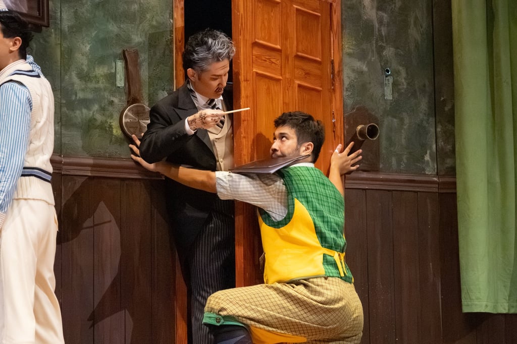 Michael Mok (right) and Sunday Yuen in a scene from The Play That Goes Wrong. Photo: Chung Ying Theatre