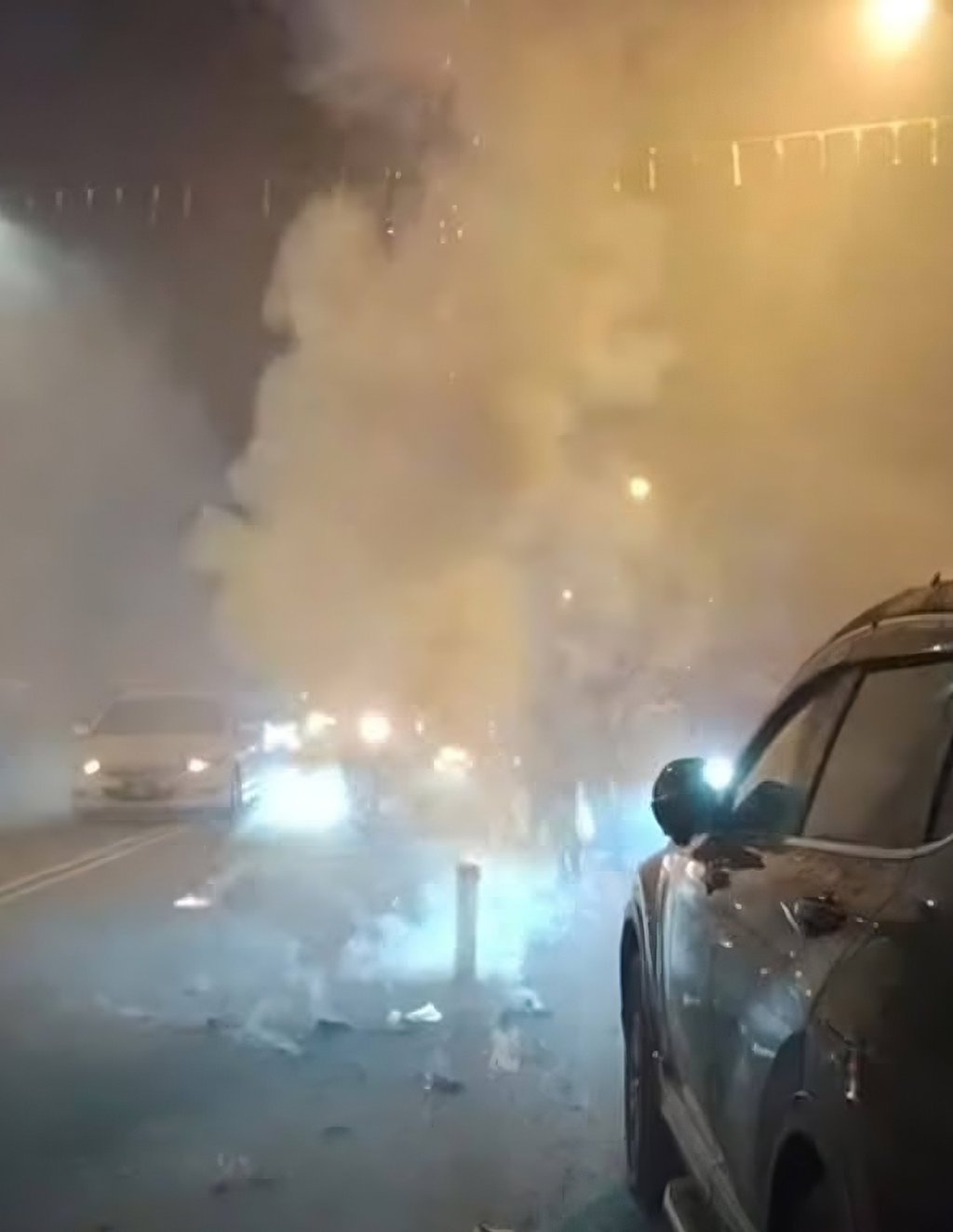 A photo circulated on social media shows a firework suspected of injuring bystanders in Kulim on Monday. Photo: Facebook A photo circulated on social media shows a firework suspected of injuring bystanders in Kulim on Monday. Photo: Facebook