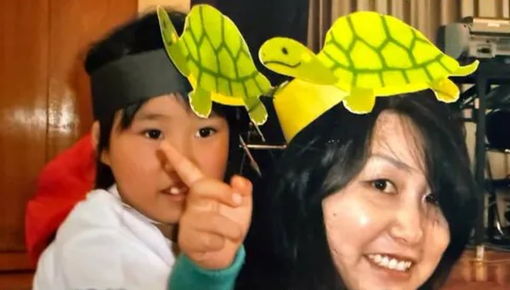 Natsuse with her mother Chiyumi. The youngster was among 2,500 people reported missing in the wake of the disaster. Photo: fnn.jp Natsuse with her mother Chiyumi. The youngster was among 2,500 people reported missing in the wake of the disaster. Photo: fnn.jp