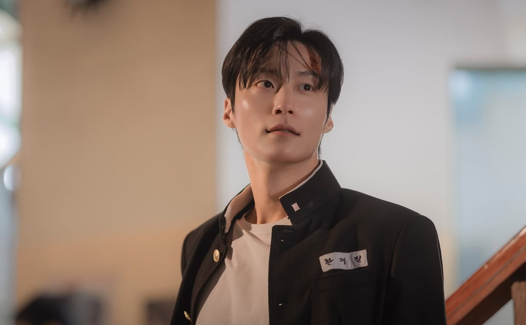 Heo Nam-jun in a still from A Hundred Memories. Heo will join Lim Ji-yeon in the coming series Wonderful New World. Photo: JTBC