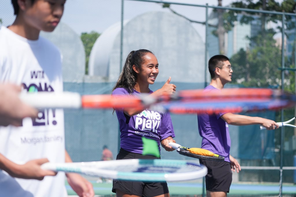 Canadian tennis player Leylah Fernandez (centre) is a fan favourite in Hong Kong. Photo: Eugene Lee Canadian tennis player Leylah Fernandez (centre) is a fan favourite in Hong Kong. Photo: Eugene Lee