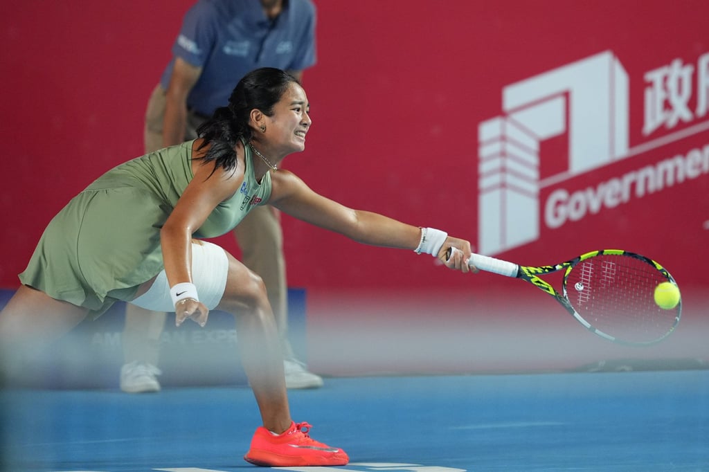 Alexandra Eala won three games in a row in the first set, before Mboko did the same. Photo: Eugene Lee